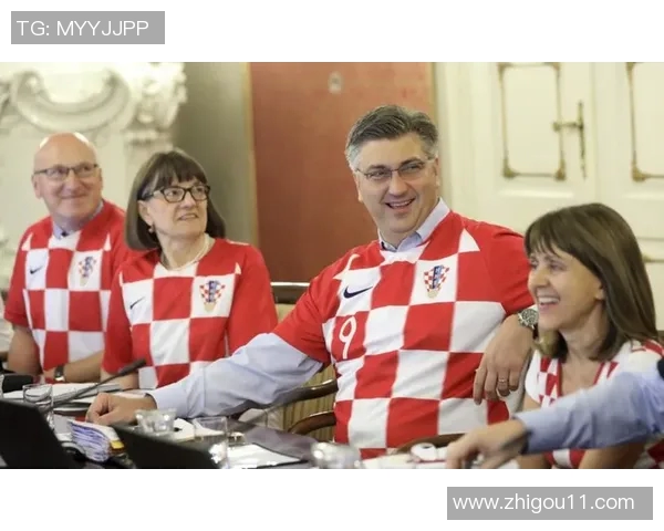 足球场上球星脱衣庆祝瞬间分析：激情背后隐藏的心理与文化意义